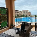 Sea View & Infinity Pool In Kaliakria Appartement *