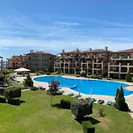 Sea View & Infinity Pool In Kaliakria Appartement