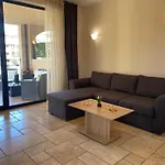 Sea View & Infinity Pool In Kaliakria Appartement