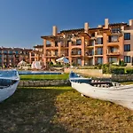 Sea View & Infinity Pool In Kaliakria Apartment