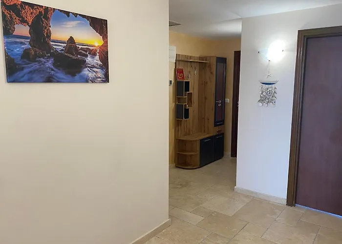 Sea View & Infinity Pool In Kaliakria Apartment *