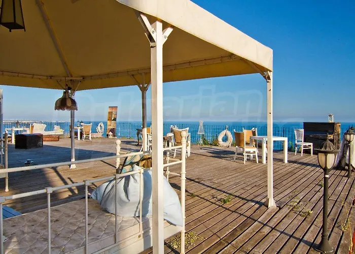 Sea View & Infinity Pool In Kaliakria Balchik