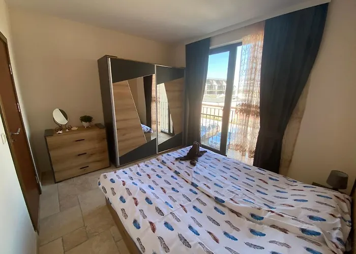 Sea View & Infinity Pool In Kaliakria Apartment