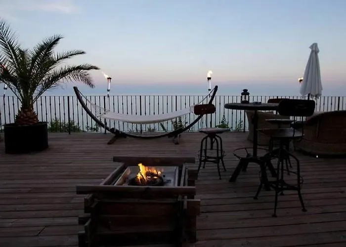 Apartment Sea View & Infinity Pool In Kaliakria