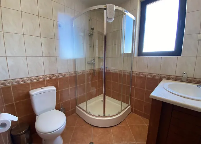 Sea View & Infinity Pool In Kaliakria Apartment *