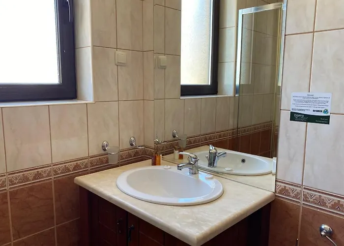 Sea View & Infinity Pool In Kaliakria