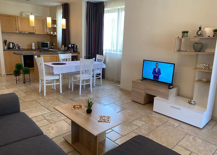 Sea View & Infinity Pool In Kaliakria Apartment *