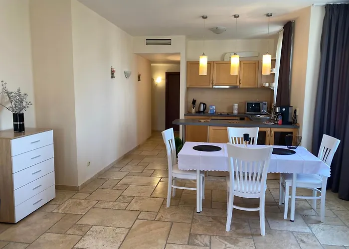 Sea View & Infinity Pool In Kaliakria Apartment *