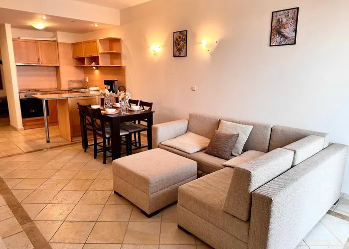 Sea View & Infinity Pool In Kaliakria Apartment