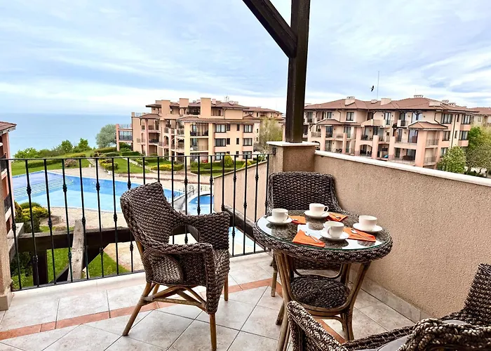 Apartment Sea View & Infinity Pool In Kaliakria