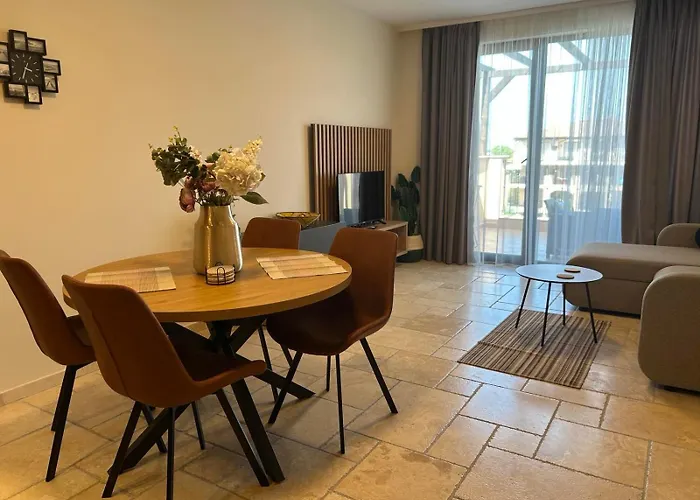 Sea View & Infinity Pool In Kaliakria *